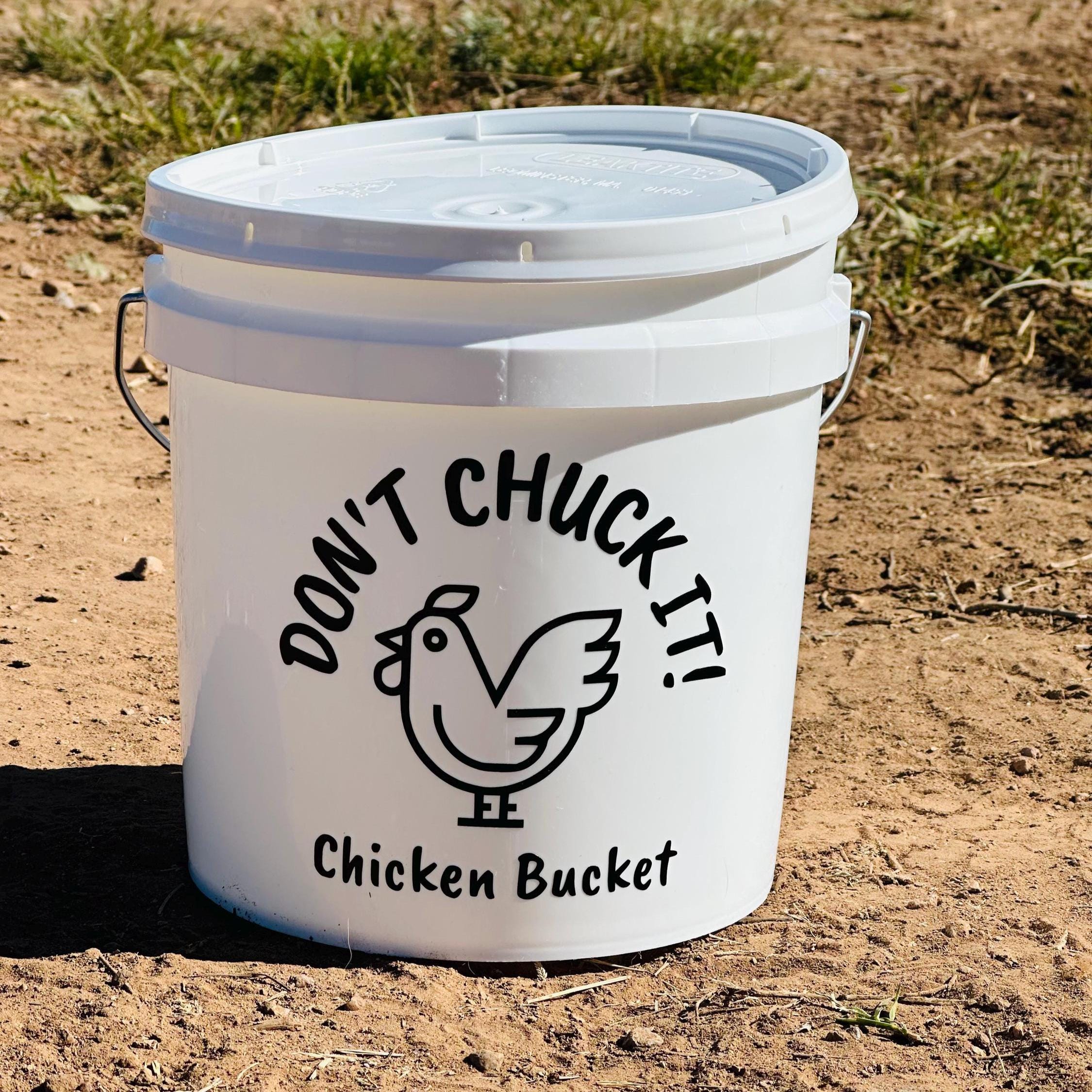 2-Gallon Chicken Bucket (with Optional Lid)