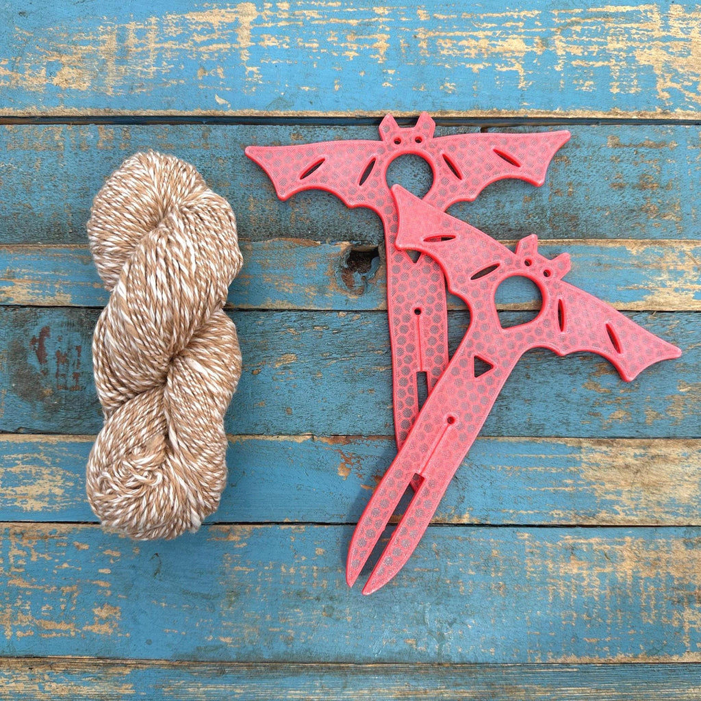 3D-Printed Niddy Noddy: 1 Yard Yarn Skeining Tool for Spinners